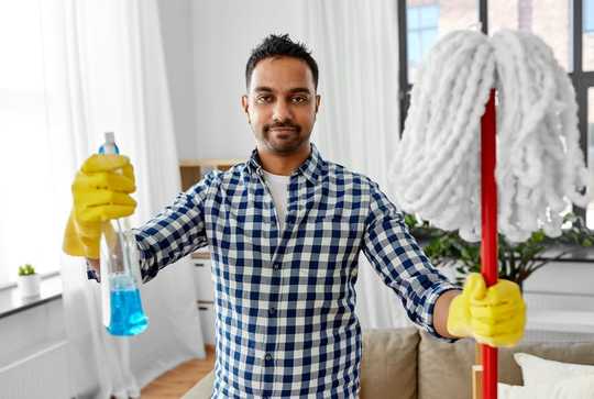 Household Cleaning Products Can Kill The Virus – An Expert On Which Ones To Use
